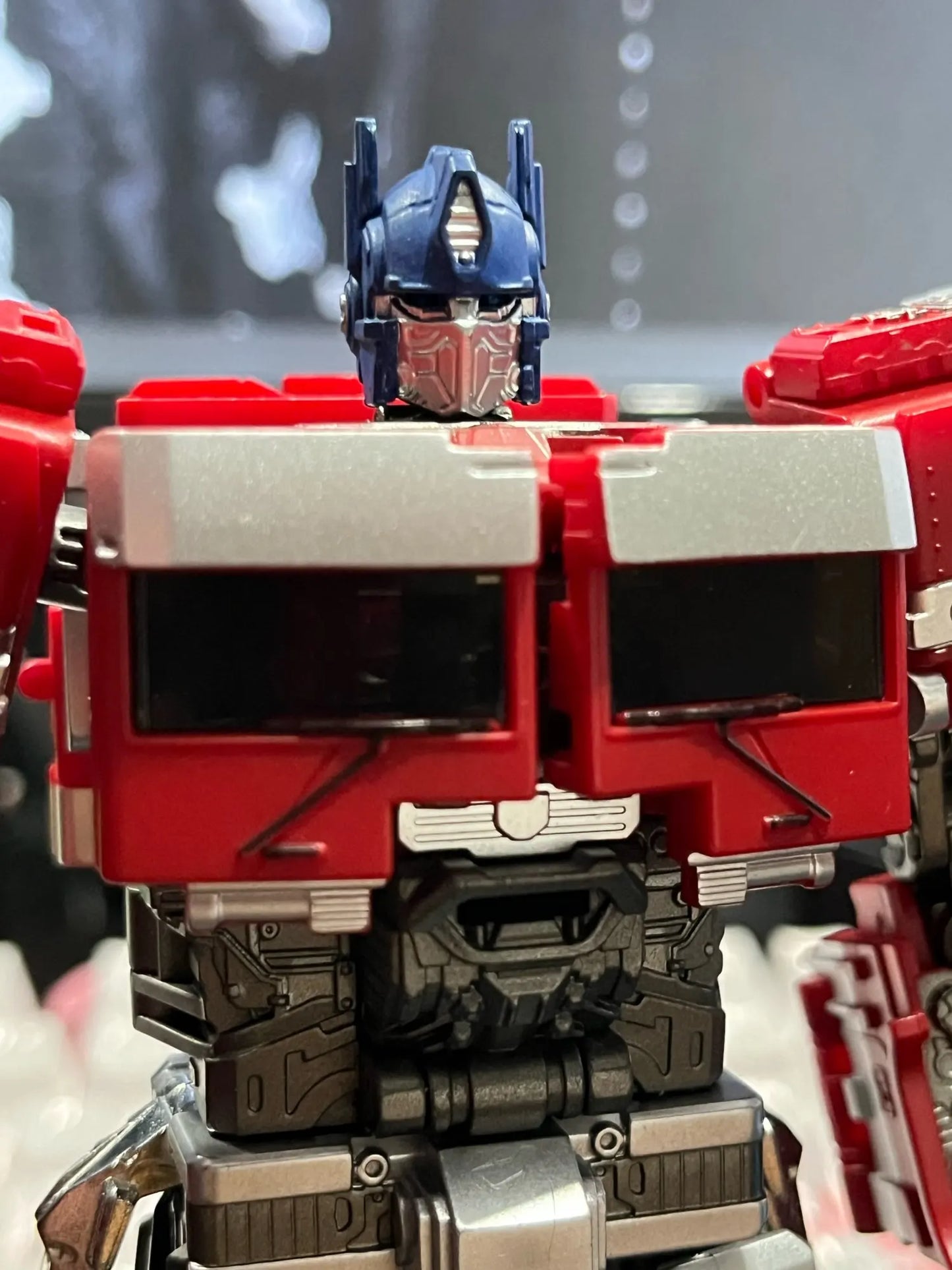 BAIWEI TW-1030 17cm / 6.69" Studio Series SS-102 Optimus Prime